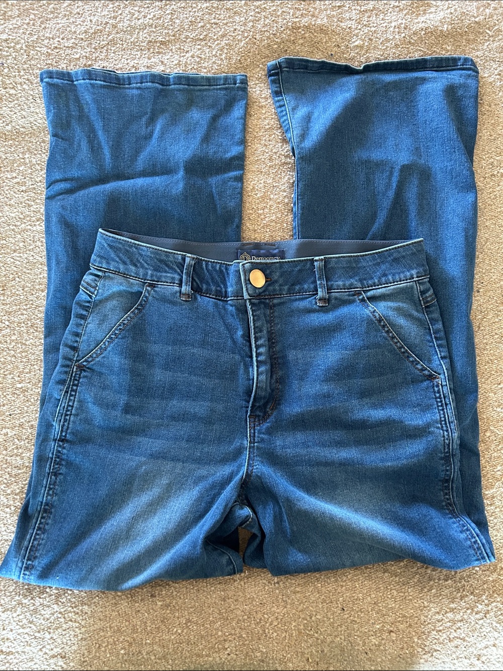 Democracy Women's Medium Blue Boot Cut Stretch Jeans